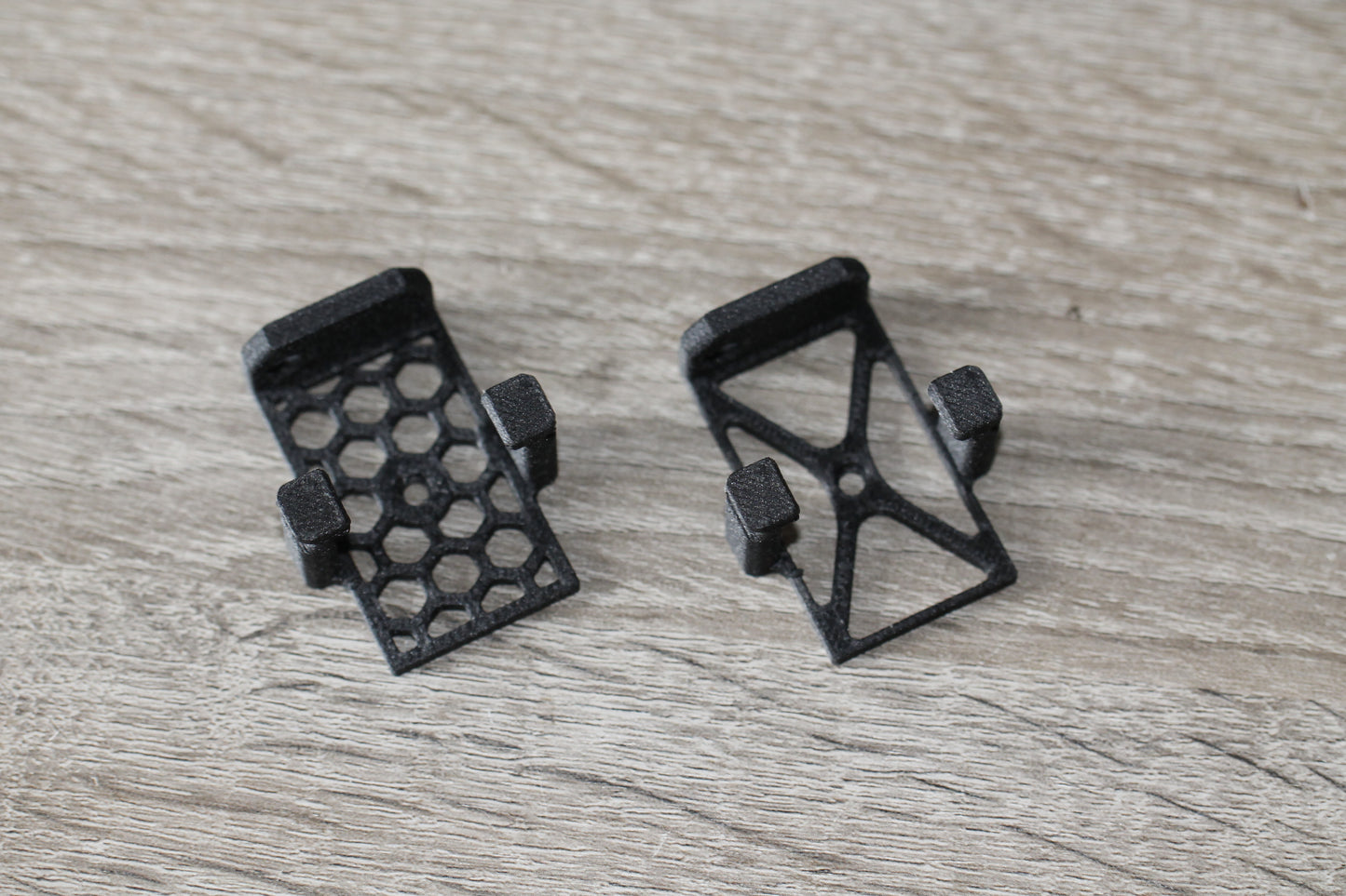 Empfängerhalter für Graupner GR12/ GR12L/ Falcon 12